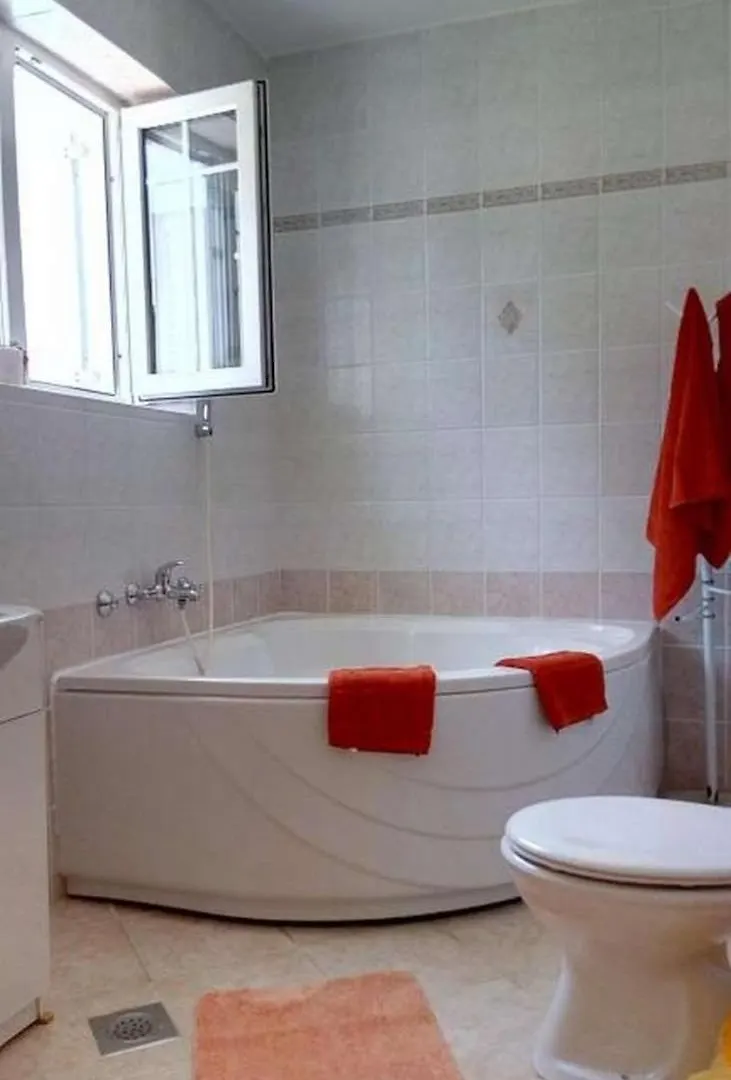 Apartments By The Sea Cizici, Krk - 22430 Dobrinj Horvátország