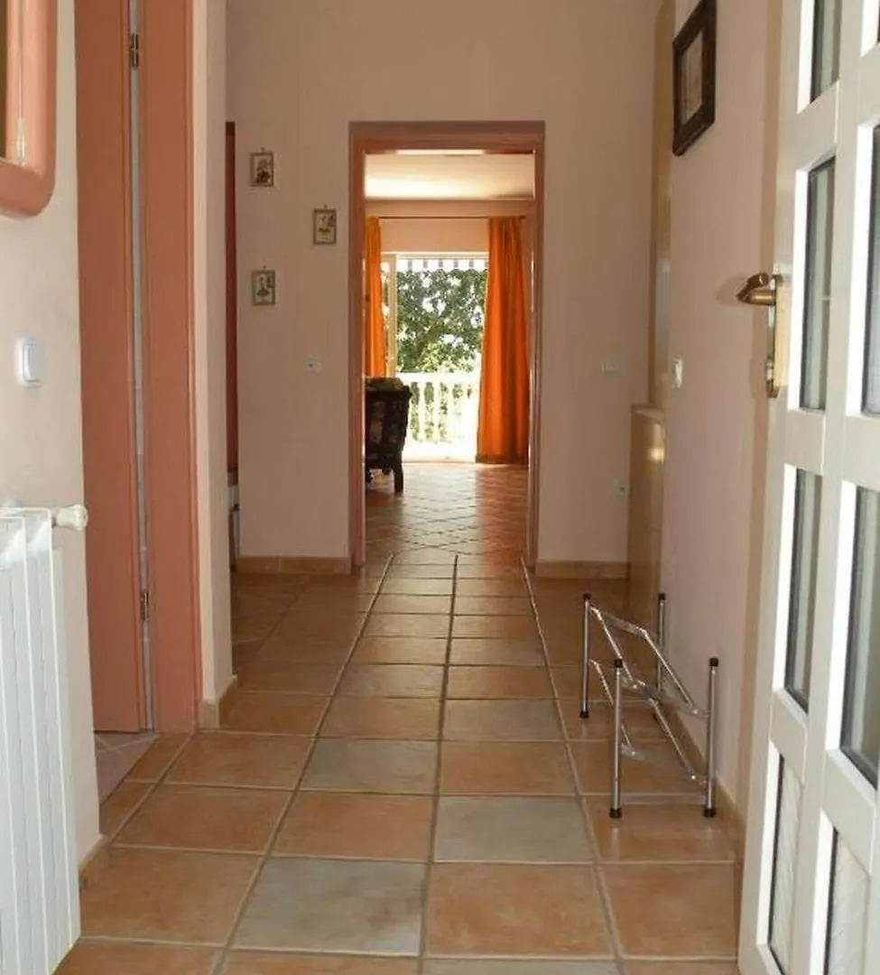 Apartments By The Sea Cizici, Krk - 22430 Dobrinj